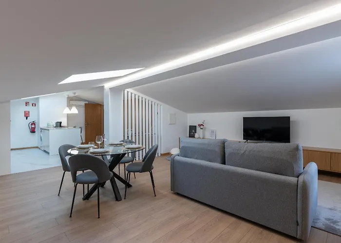 Apartament Direita House 131